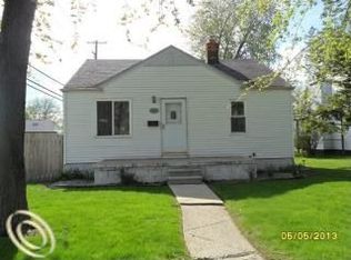 1144 8th St, Wyandotte, MI 48192