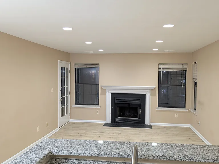 274 Crosspointe Dr — Photo 13