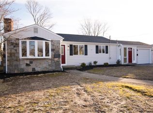 131 Belmont Rd, Cranston, RI 02910