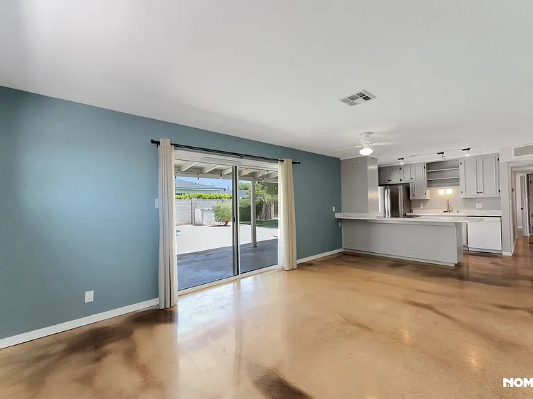 6644 E Latham St — Photo 39
