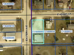 594 Eastern Ave, Marengo, IA 52301