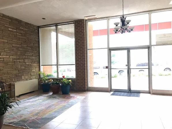 Ken Mil Apartments, 9119 Manchester Rd #7zmgu40a1, Silver Spring, MD 20901