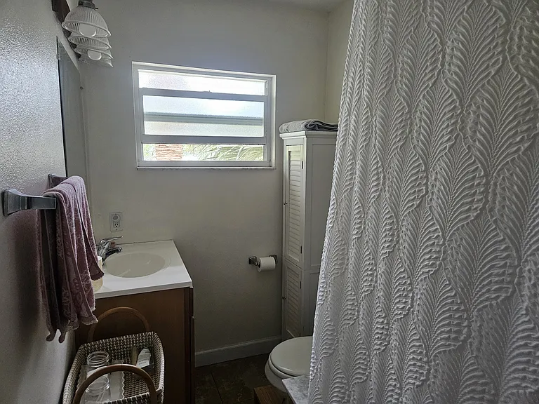 220 6th Ave N #6 — Photo 19
