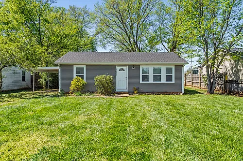 1605 Media Dr Photo 1