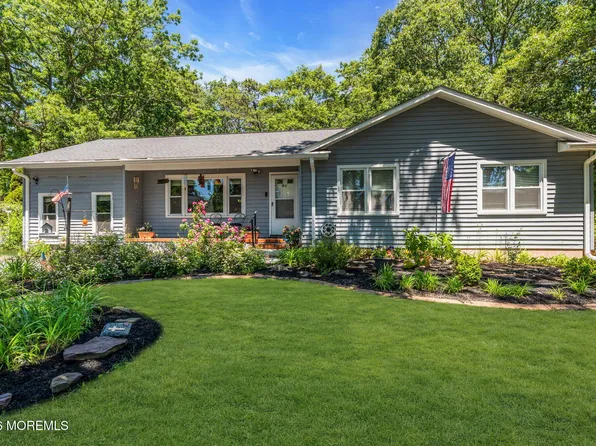 42 Ocean Avenue, Jackson, NJ 08527