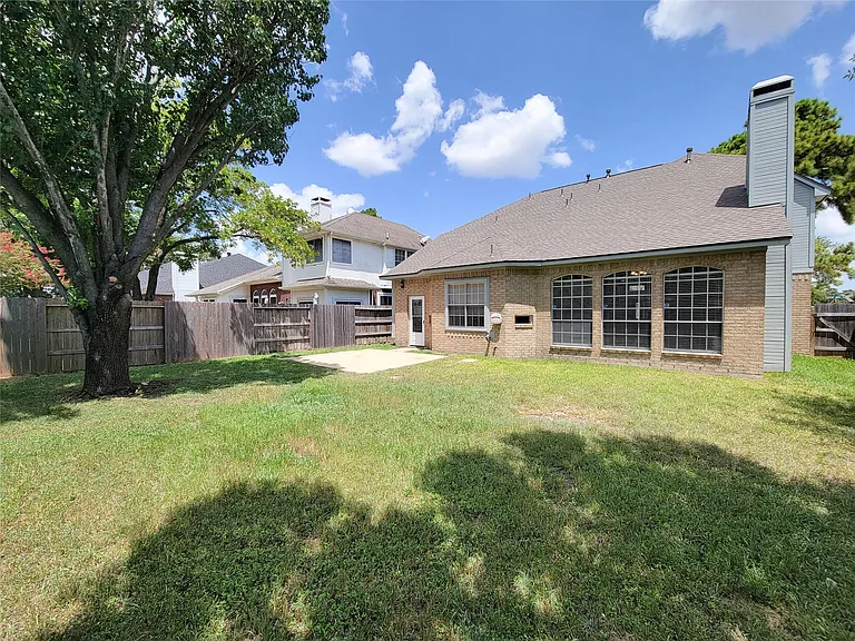 17403 Canyon Knoll Dr — Photo 37