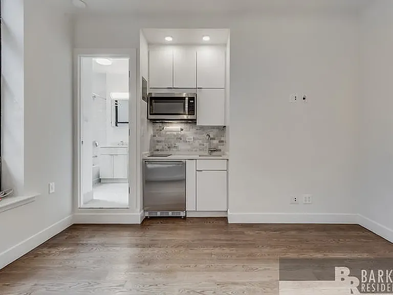 105 E 15th St #56 — Photo 5