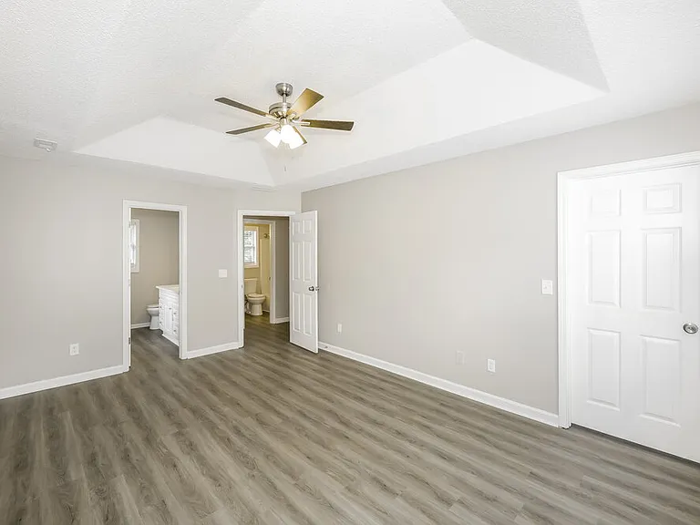 1609 Blossom Dr — Photo 11