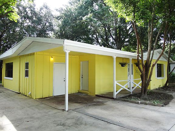 2nd image of 1030 Emerald Dr