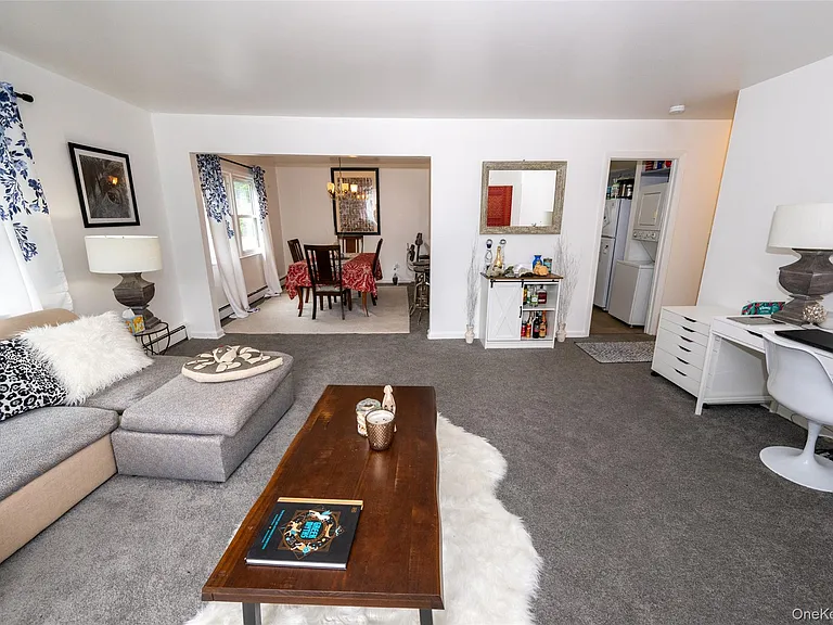 46 Robinson Ave #2 — Photo 12