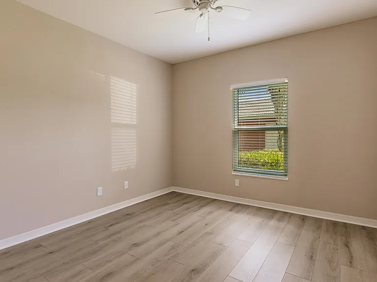 27490 Palmesta Cir #39 — Photo 18