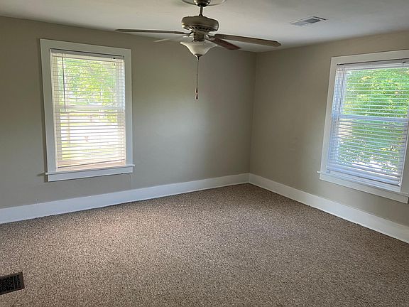 3rd image of 321 S Broadway St #2