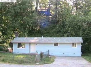 229 Helen Dr, Grass Valley, CA 95945