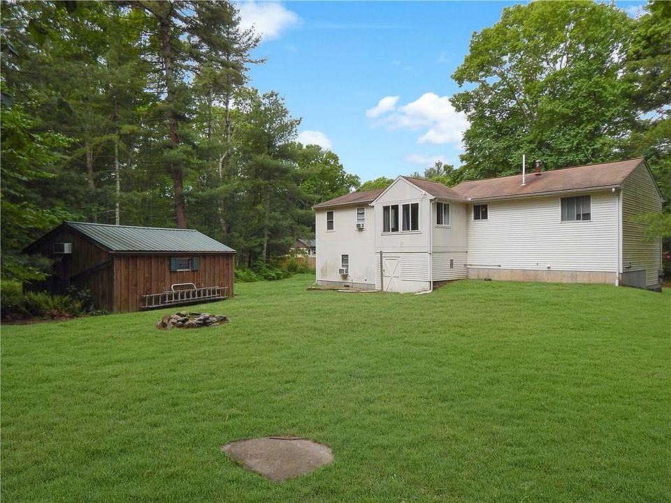 46 Main St, Ashaway, RI 02804 Zillow