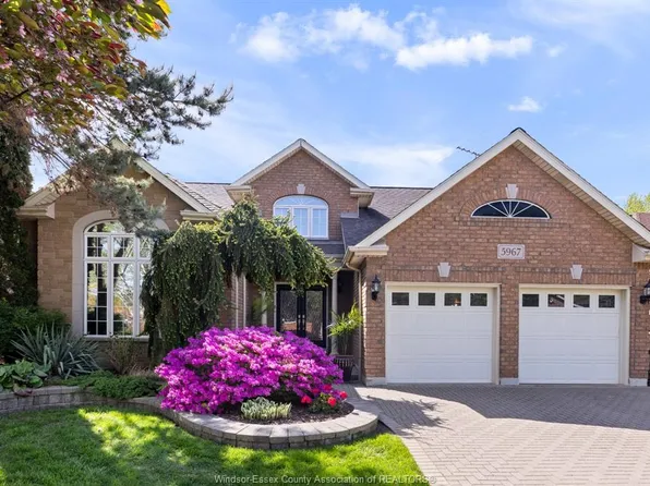 5967 Cameos Cres, Lasalle, ON N9J 3N3