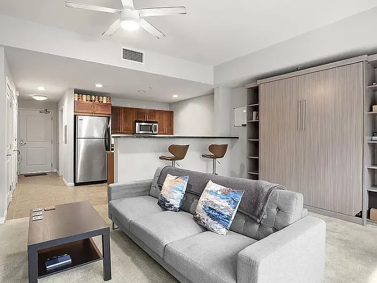 206 Park Blvd #205 — Photo 6