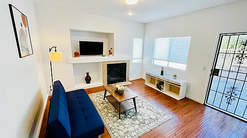 39605 Vanderbilt Ave Photo 1