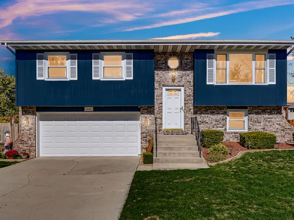 1536 W 97th Ave, Crown Point, IN 46307