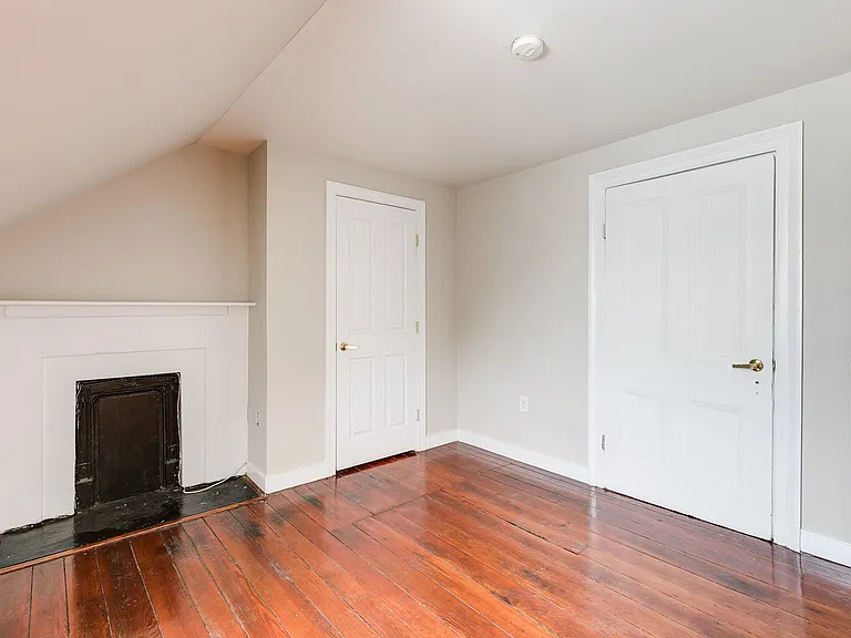 213 N 18th St #3 — Photo 14