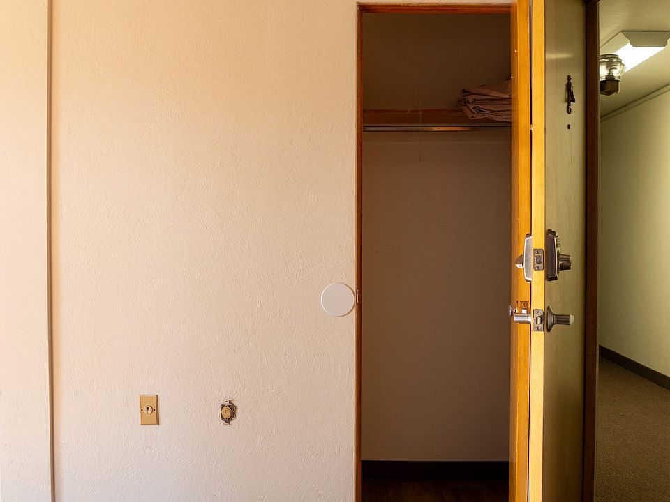 Bedroom Closet