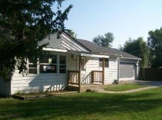 353 S Center St, Bensenville, IL 60106