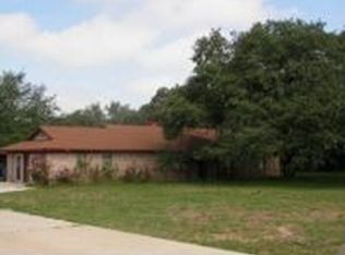 117 Eileen Dr, Pleasanton, TX 78064