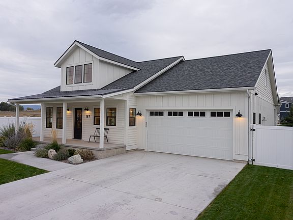 3rd image of 167 Parkridge Dr