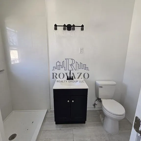 1580 Summit Ave — Photo 11