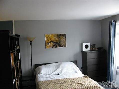 5th image of 70 N Grove St APT 2P
