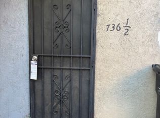 736 1/2 W Century Blvd, Los Angeles, CA 90044