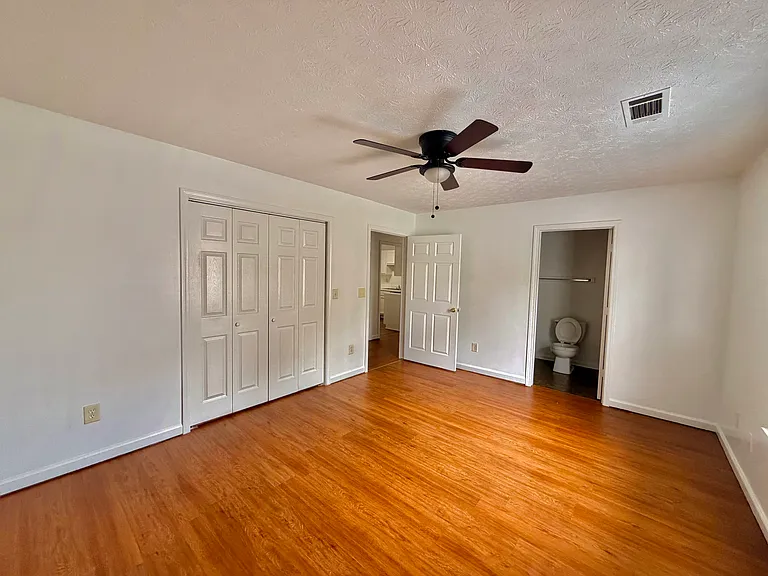 8837 Freedom Way #8839 — Photo 6