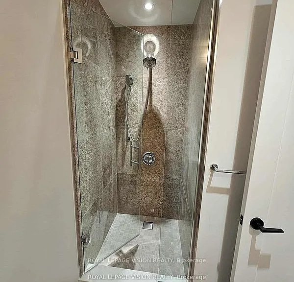 505 Glencairn Ave #310 — Photo 6