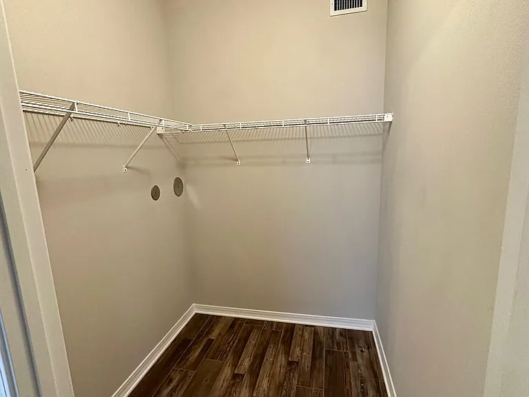 2154 Whispering Pines Blvd #3 — Photo 10