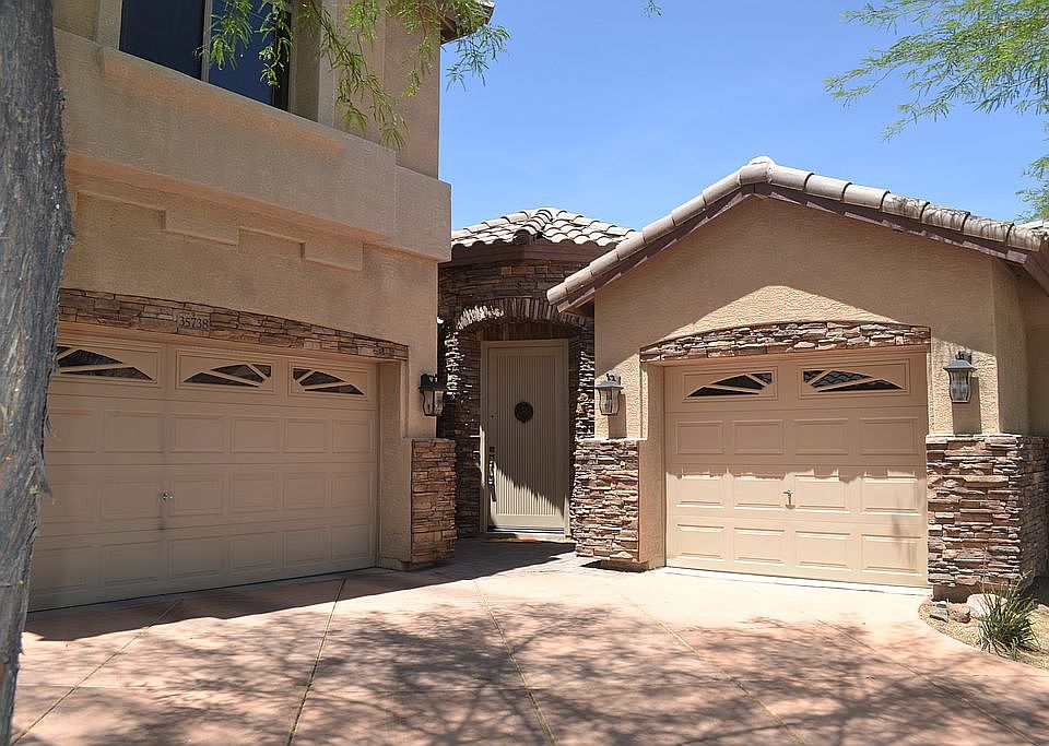 1st image of 35738 N 30th Dr