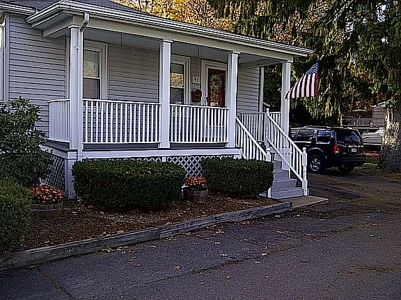 3rd image of 92 E Park Ave