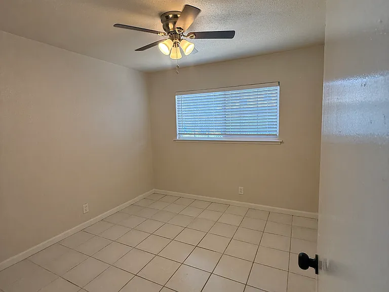 22472 Munson Rd — Photo 13