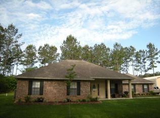 21111 Forrest Lee Rd, Picayune, MS 39466