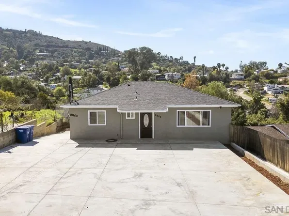8800-8802 Almond Rd, Lakeside, CA 92040