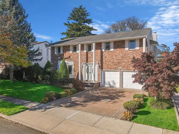 246 Meredith Lane, West Hempstead, NY 11552