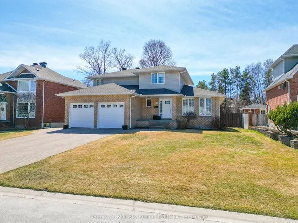 96 Janey Ave, North Bay, ON P1C 1M6