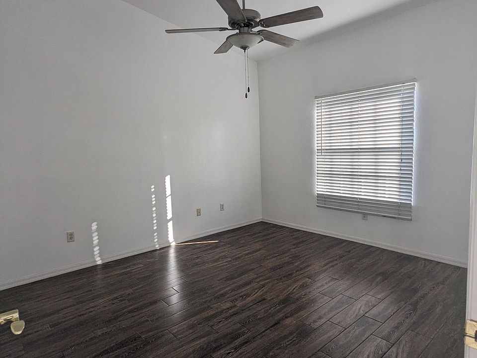 Sabal Trace Master Bedroom