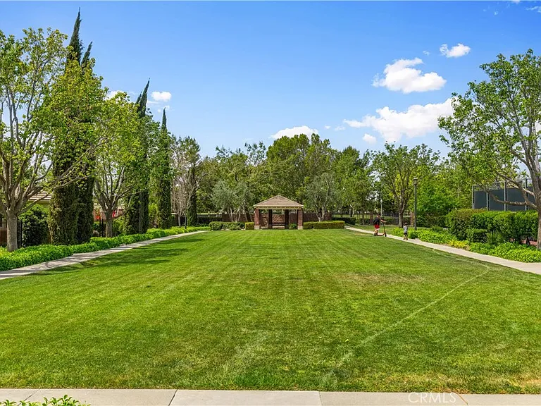 16005 Blueberry Ave — Photo 42