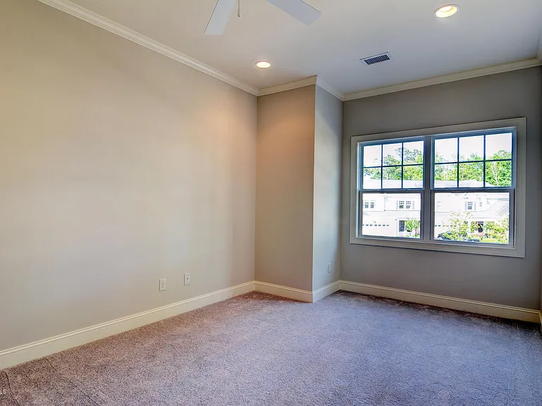 4302 Terrington Dr — Photo 29