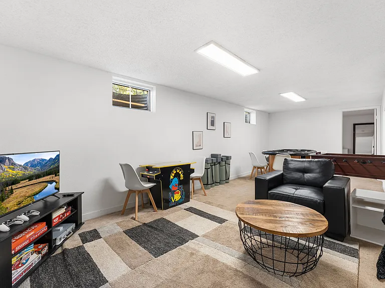 12356 E Dakota Ave — Photo 33
