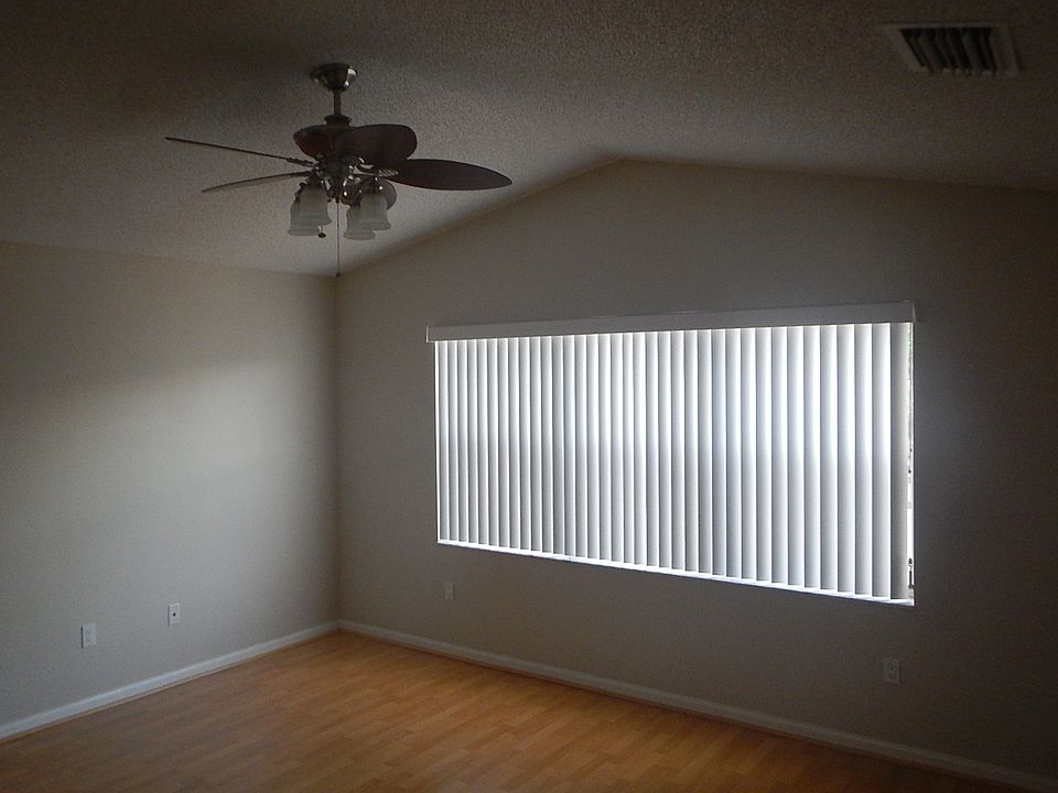 2nd image of 10816 NW 46th Dr