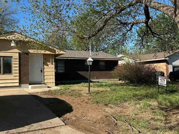 118 NE Angus St, Lawton, OK 73507