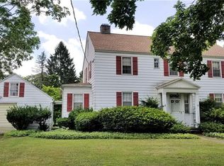 19 Chestnut St, Franklinville, NY 14737