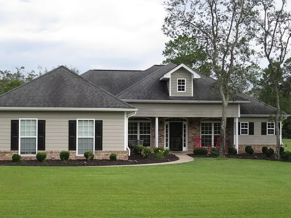 131 Jw Williams Ct, Jesup, GA 31545