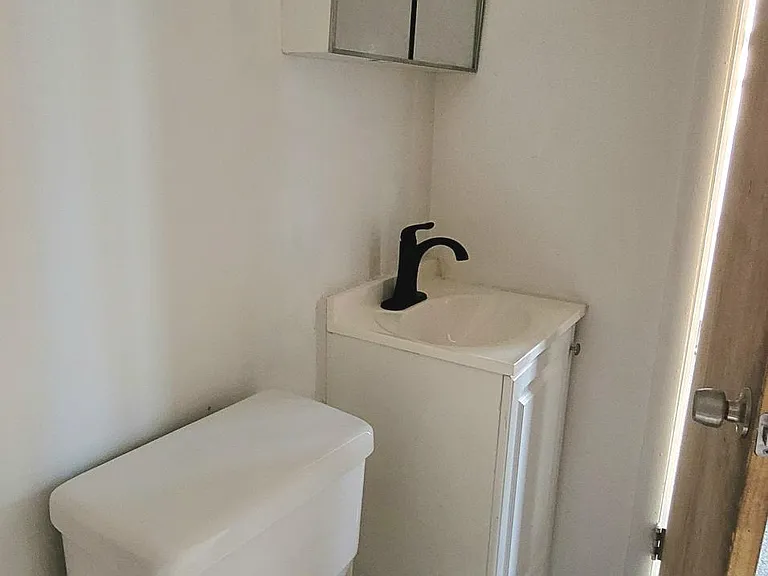 810 Coal St #2A — Photo 20