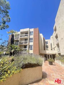 5143 Bakman Ave APT 209, North Hollywood, CA, 91601